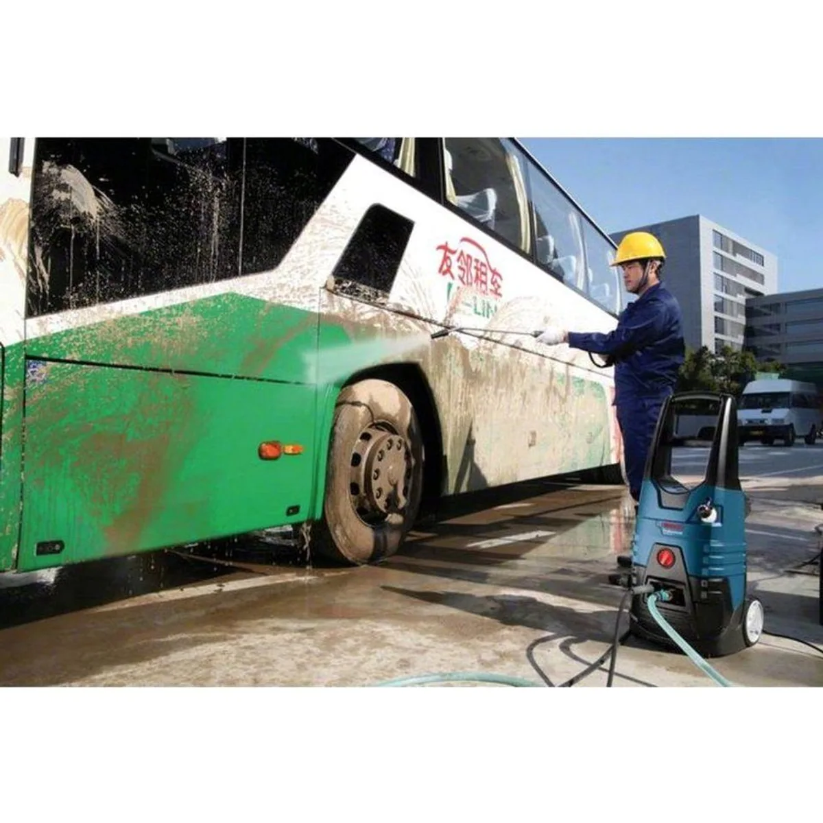 Bosch Professional GHP 6-14 Hochdruckreiniger, 650 l/h Fördermenge, 150 bar Druck 2