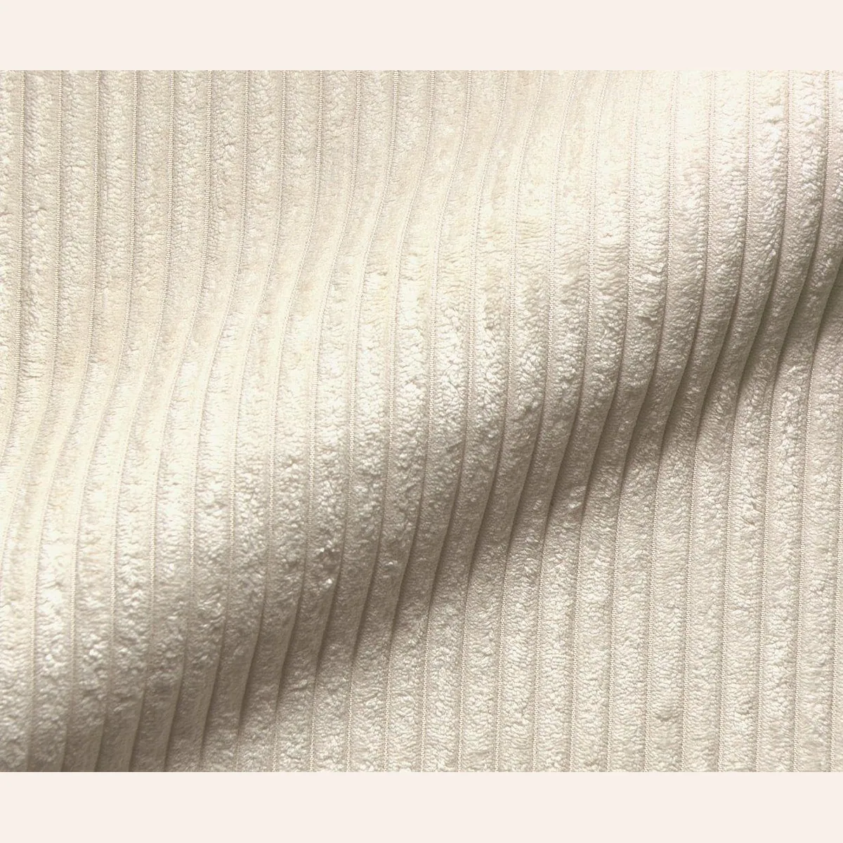DELIFE Boxspringbett Dream-Well, komfortable Matratze und Topper — stilvolles Design in Beige 3