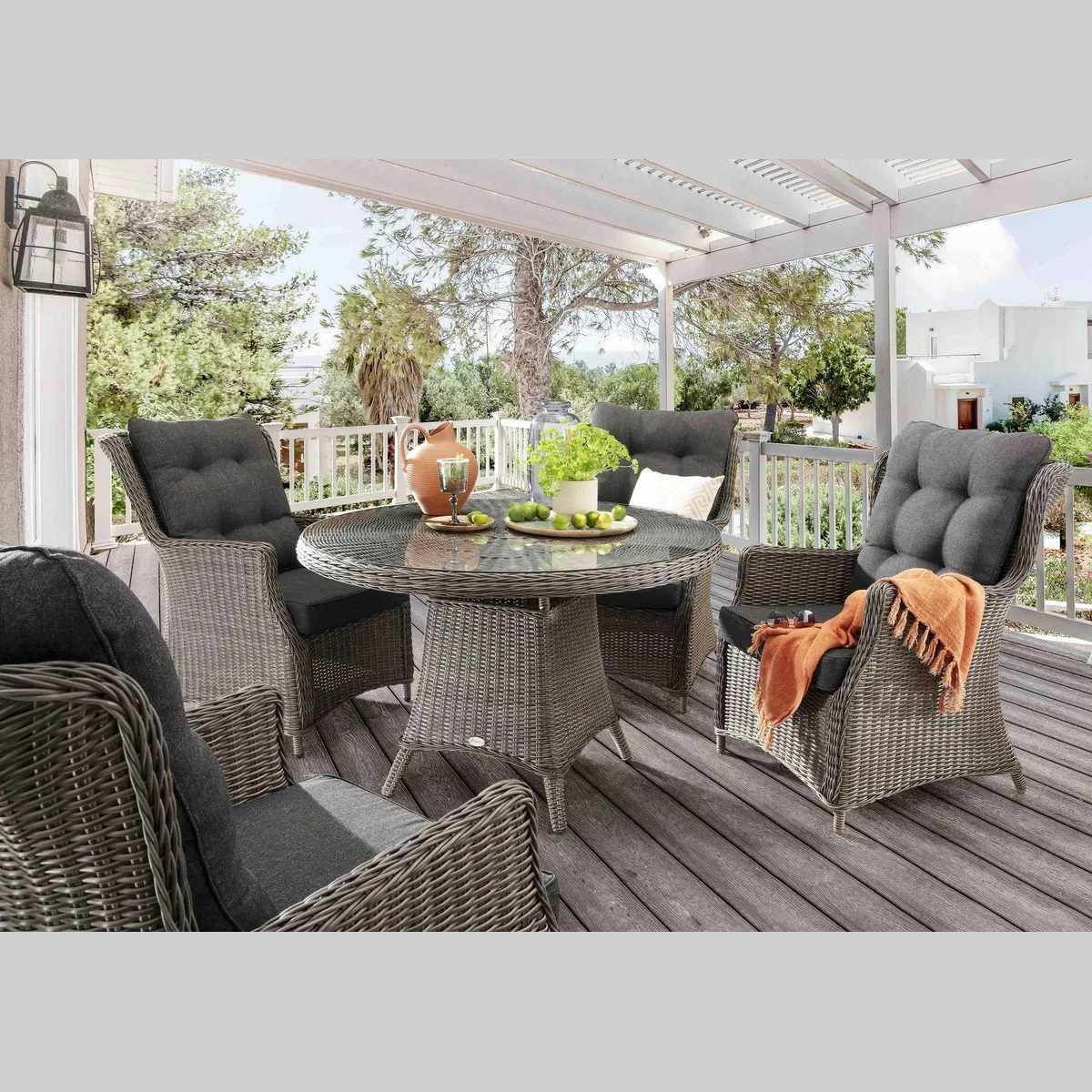 Destiny CASA LUNA Essgruppe, 4 Sessel mit Polster & Tisch Ø 120 cm