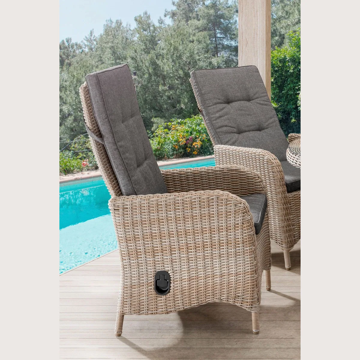 Destiny Garten-Essgruppe PALMA LUNA, stufenlos verstellbare Stühle & Glasplatte — 5-teilig, modern & bequem 3