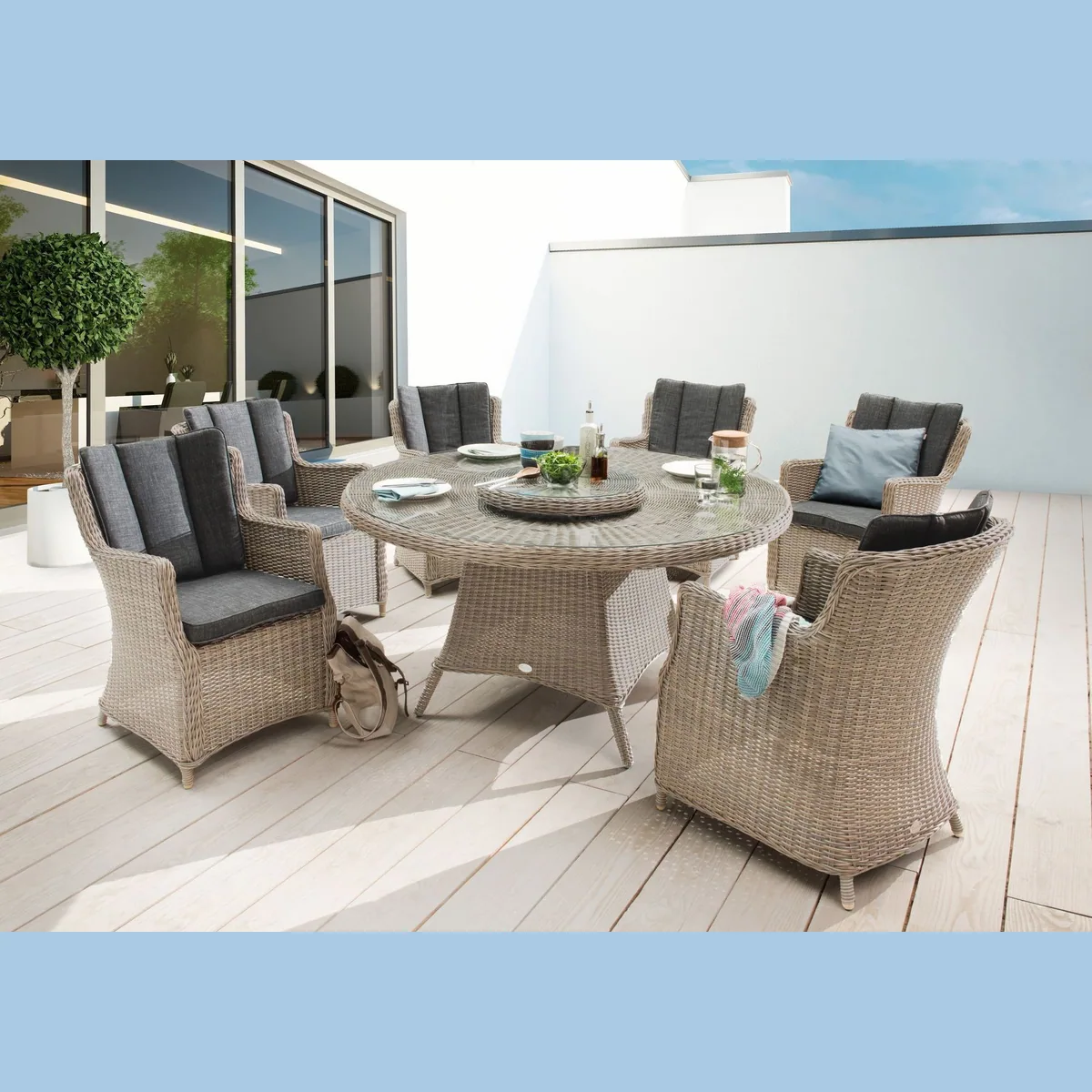 Destiny LUNA Sitzgruppe, 6 Sessel mit Polstern & Tisch Ø 150cm — robust, modern, komfortabel