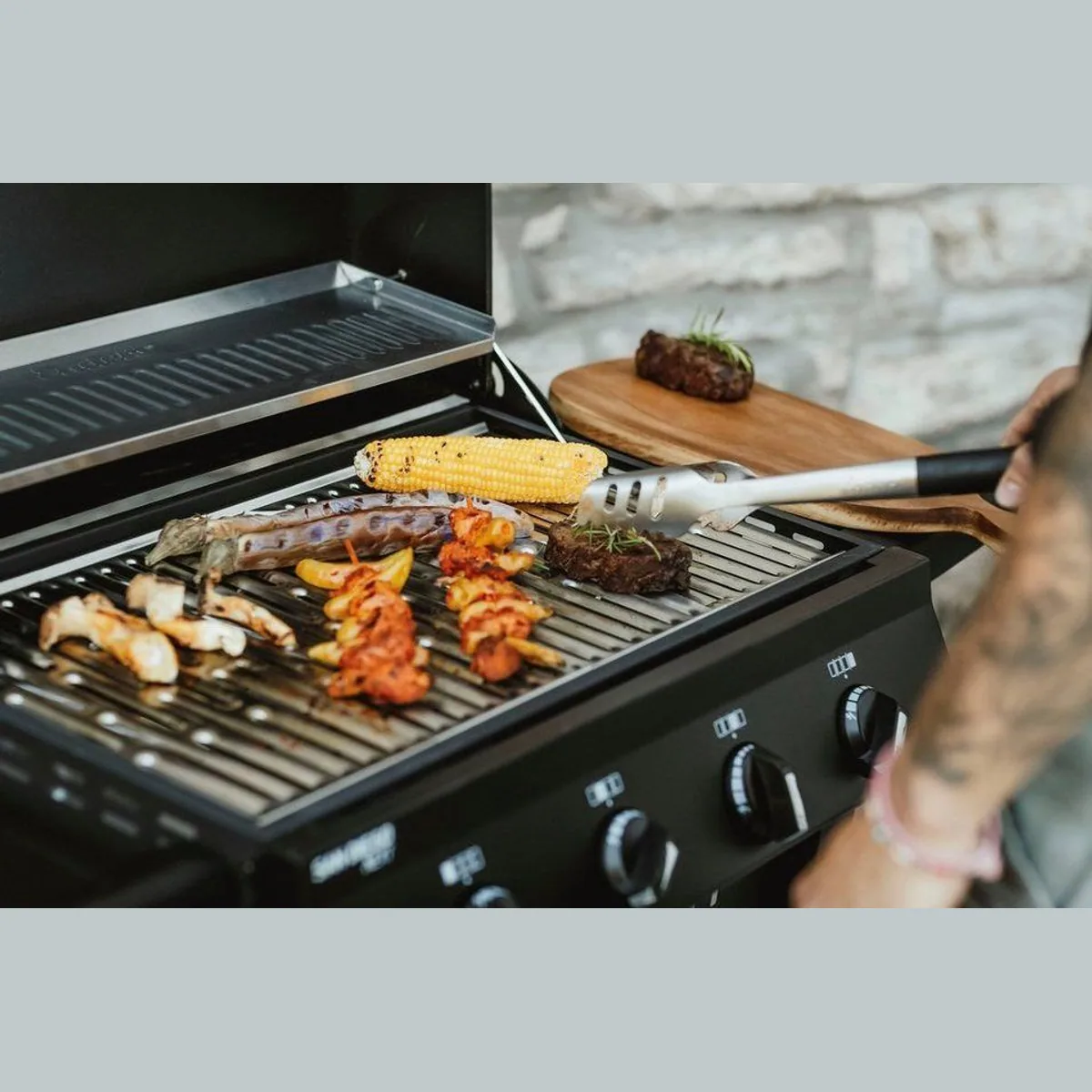 Enders Gasgrill San Diego Next 4, großzügige Grillfläche, modern und robust 2