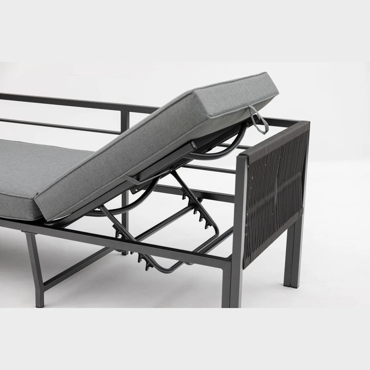 Gardissimo Gartenlounge-Set Aruba, stilvoll und flexibel — 4-tlg. Alu Lounge Set mit verstellbarer Liegefläche 5