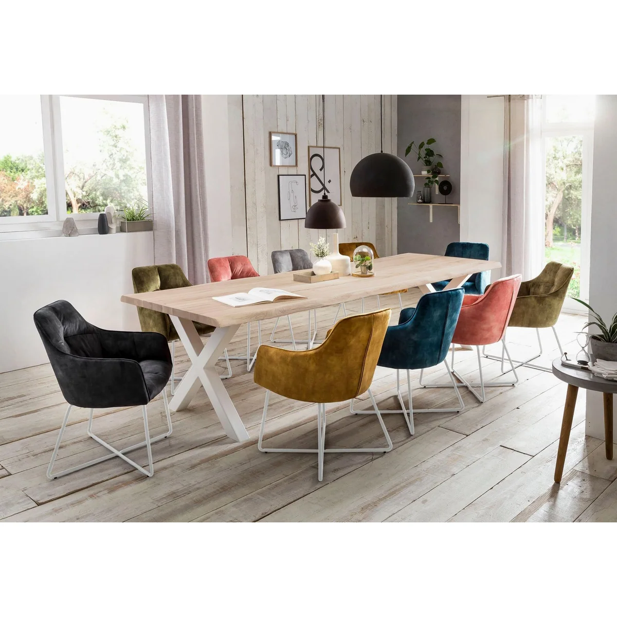 Home affaire Esstisch Tristan, massive Balkeneiche geölt, elegantes Metallgestell