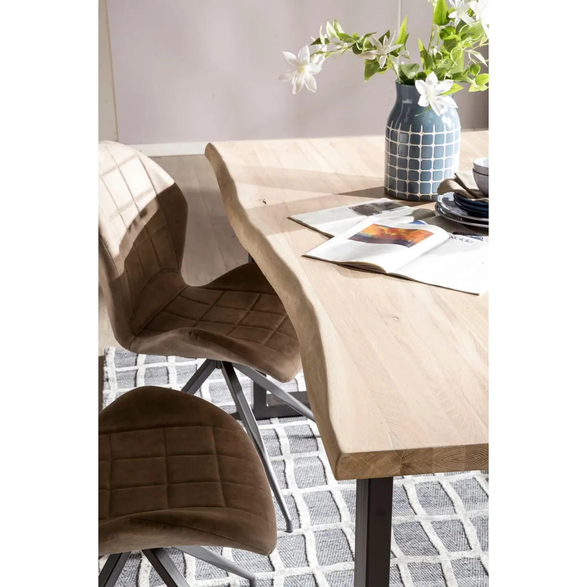 Tristan Esstisch von Home affaire, mit individueller Maserung und U-Gestell 2