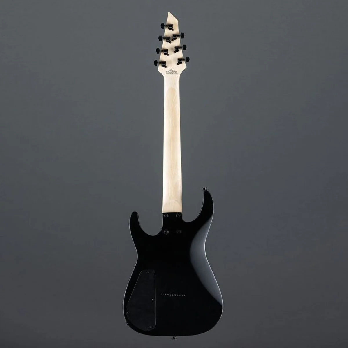 Jackson JS22-7 Dinky DKA HT E-Gitarre, 7-Saiter, Mahagoni-Korpus, Hochleistungs-Humbucker 3