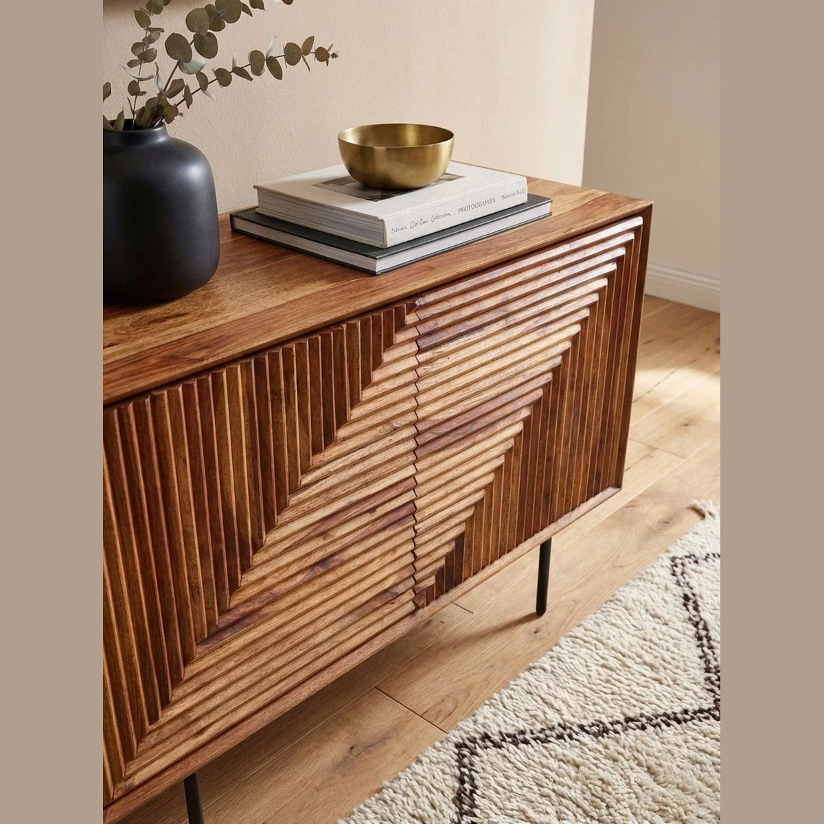 KADIMA DESIGN Sideboard, modernes Design mit 4 Türfächern und robustem Metallgestell 4