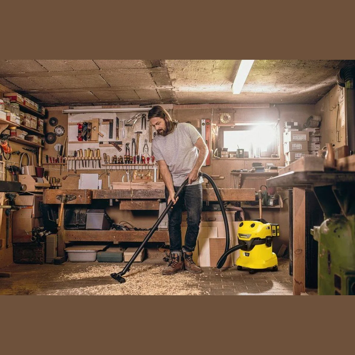 Kärcher WD 4-18 Dual Battery Set, kraftvoller 36-V-Motor, 20 l Behälter, inkl. Akku und Ladegerät 4