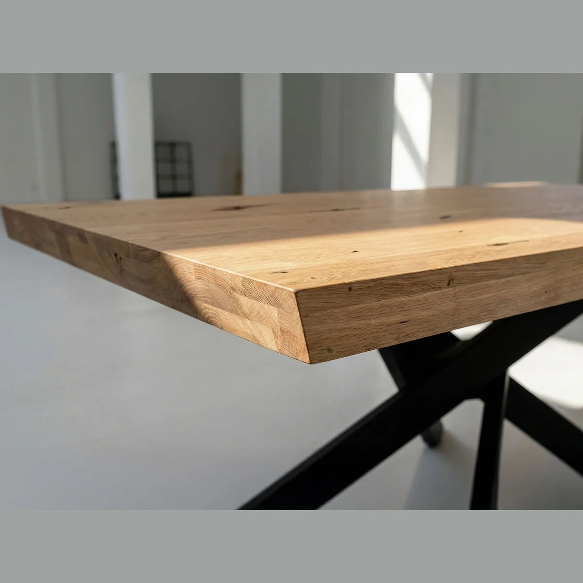 Massivart Esstisch AHUS, Wildeiche massiv geölt, 60 mm Platte, Industrial-Look 3