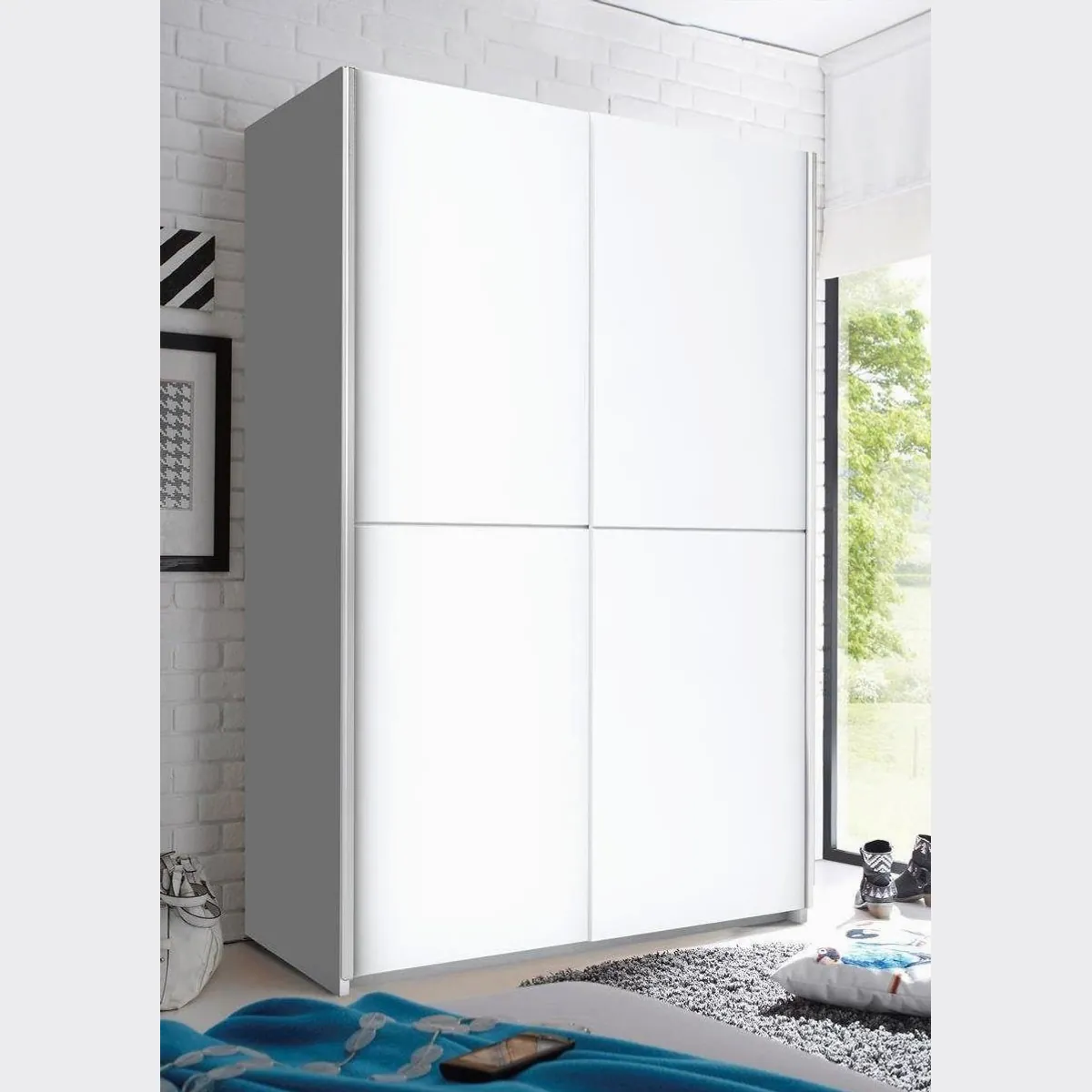 möbelando Schwebetürenschrank Fred, platzsparend, stabil, modernes Design 2