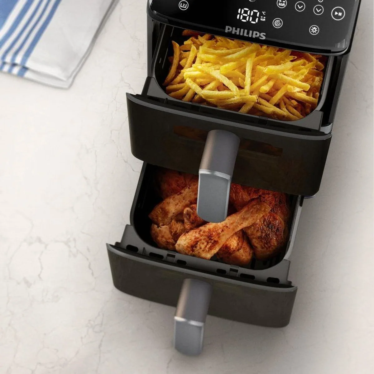 Philips NA461/00 Heißluftfritteuse, 10 l Fassungsvermögen, Dual-Körbe, digitales Display 3