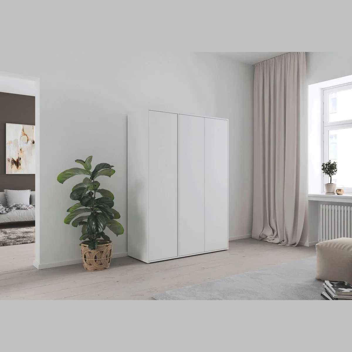 rauch Nabila Kleiderschrank, stilvolles Design, Push-to-Open Funktion, flexible Innenausstattung