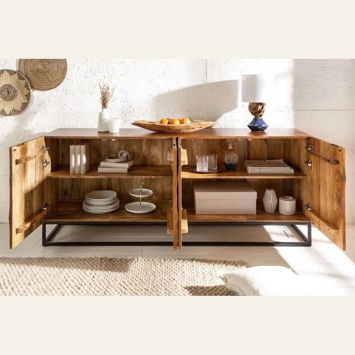 riess-ambiente Sideboard SCORPION, 3D-Schnitzereien, massives Mangoholz, großzügiger Stauraum 3