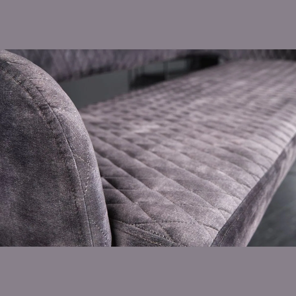 riess-ambiente Sitzbank PARIS 160cm, eleganter Samtbezug, goldene Fußkappen, stilvolles Retro Design 4