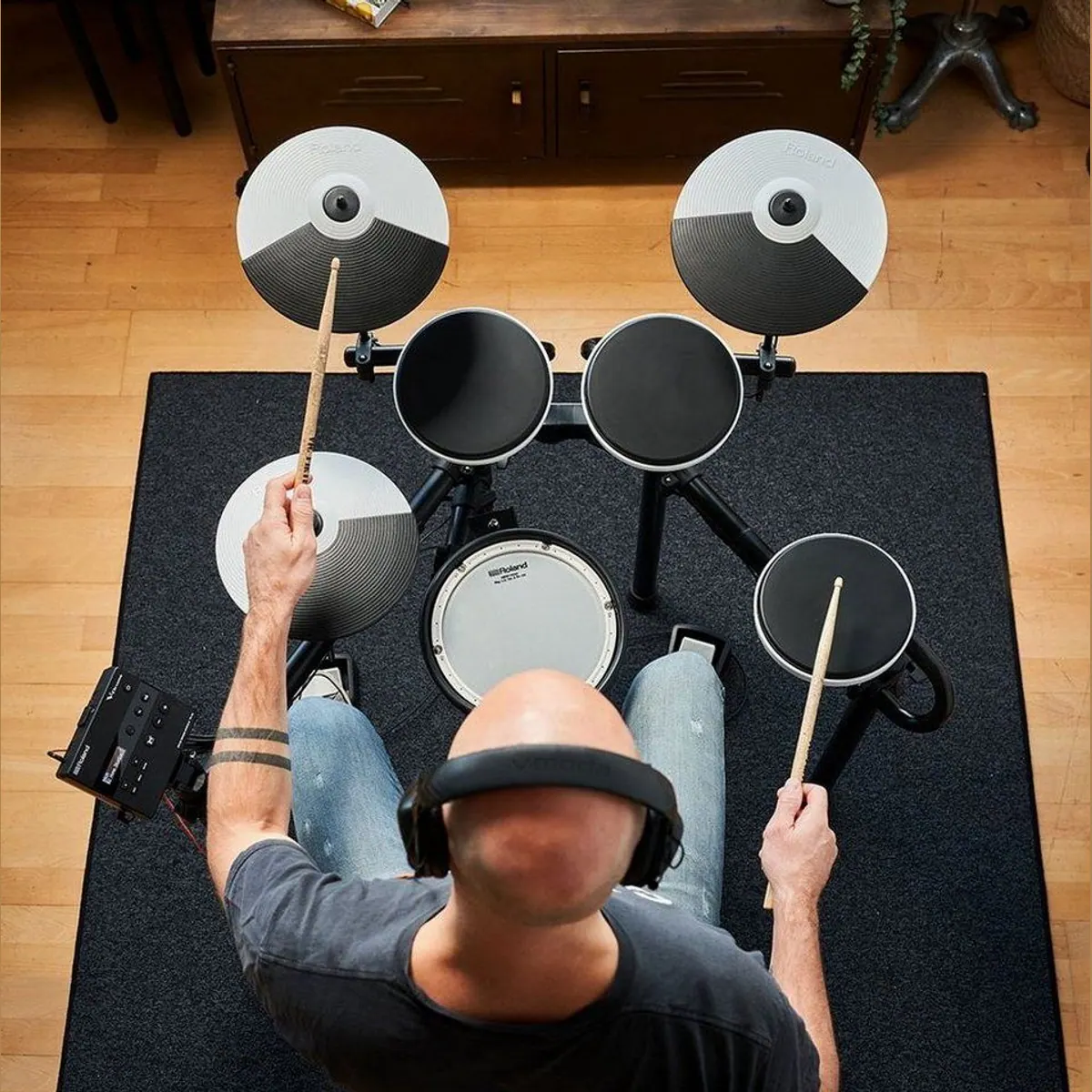 Roland TD-02KV E-Drum Set, hochwertiges Drumkit für Einsteiger, integrierte Coach-Funktionen 4