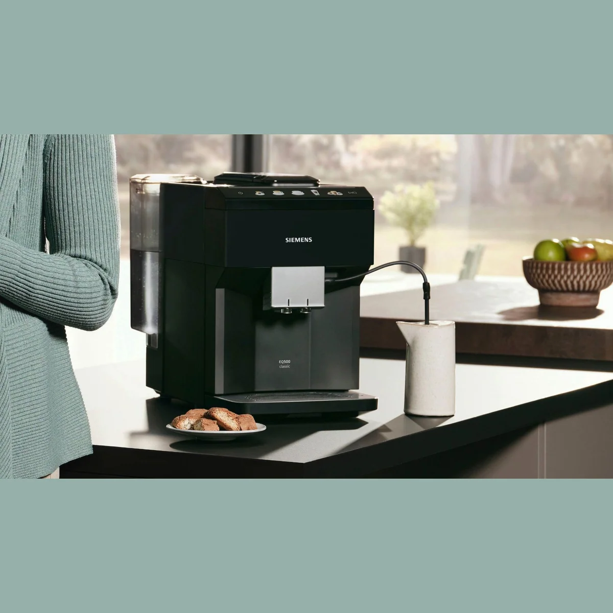 Siemens EQ500 Kaffeevollautomat, vielseitige Kaffeespezialitäten, OneTouch-Funktion, intuitives Farbdisplay 5