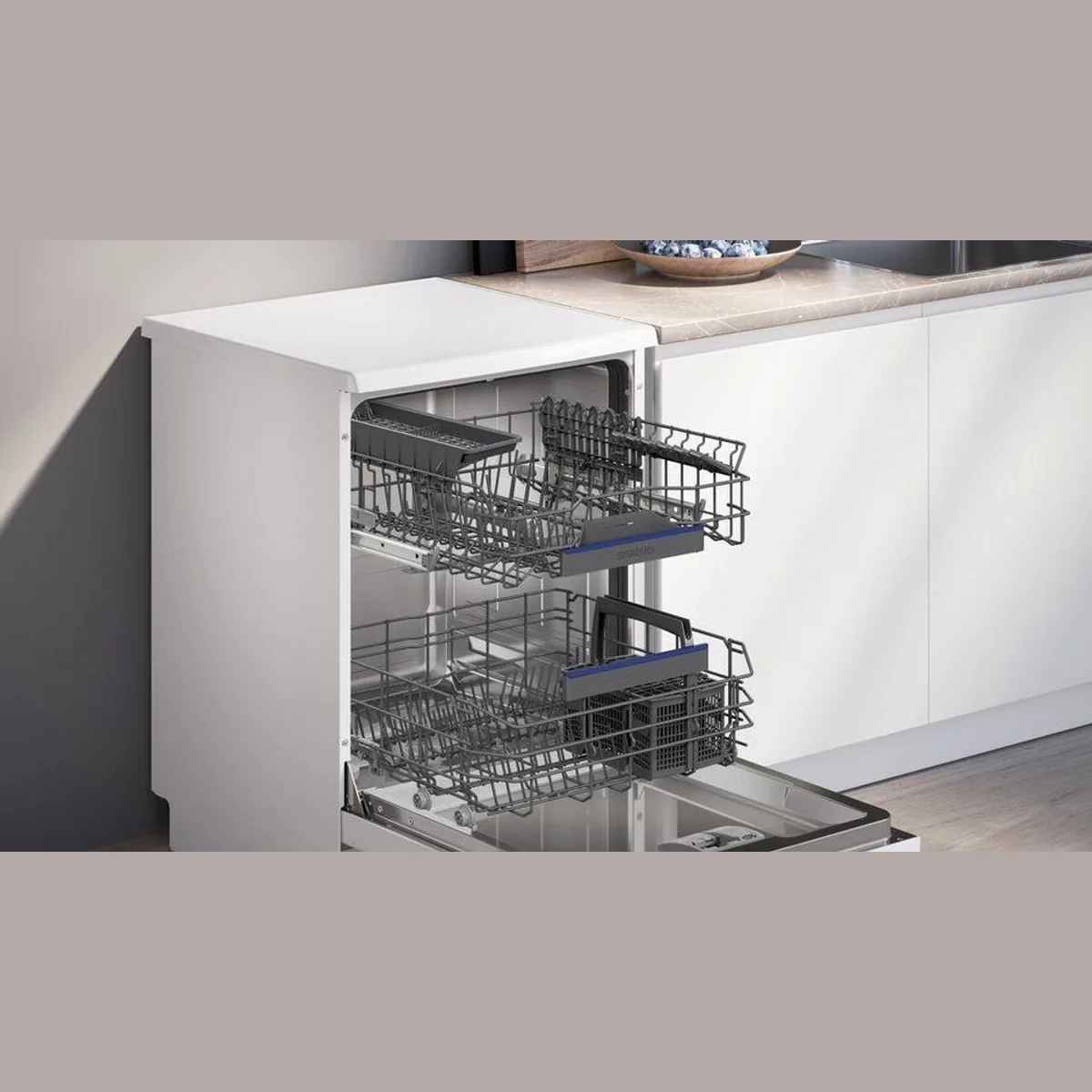 SIEMENS iQ300 SN23EW28AE Standgeschirrspüler, 13 Maßgedecke, flexible Körbe, Spülturbo varioSpeed 5