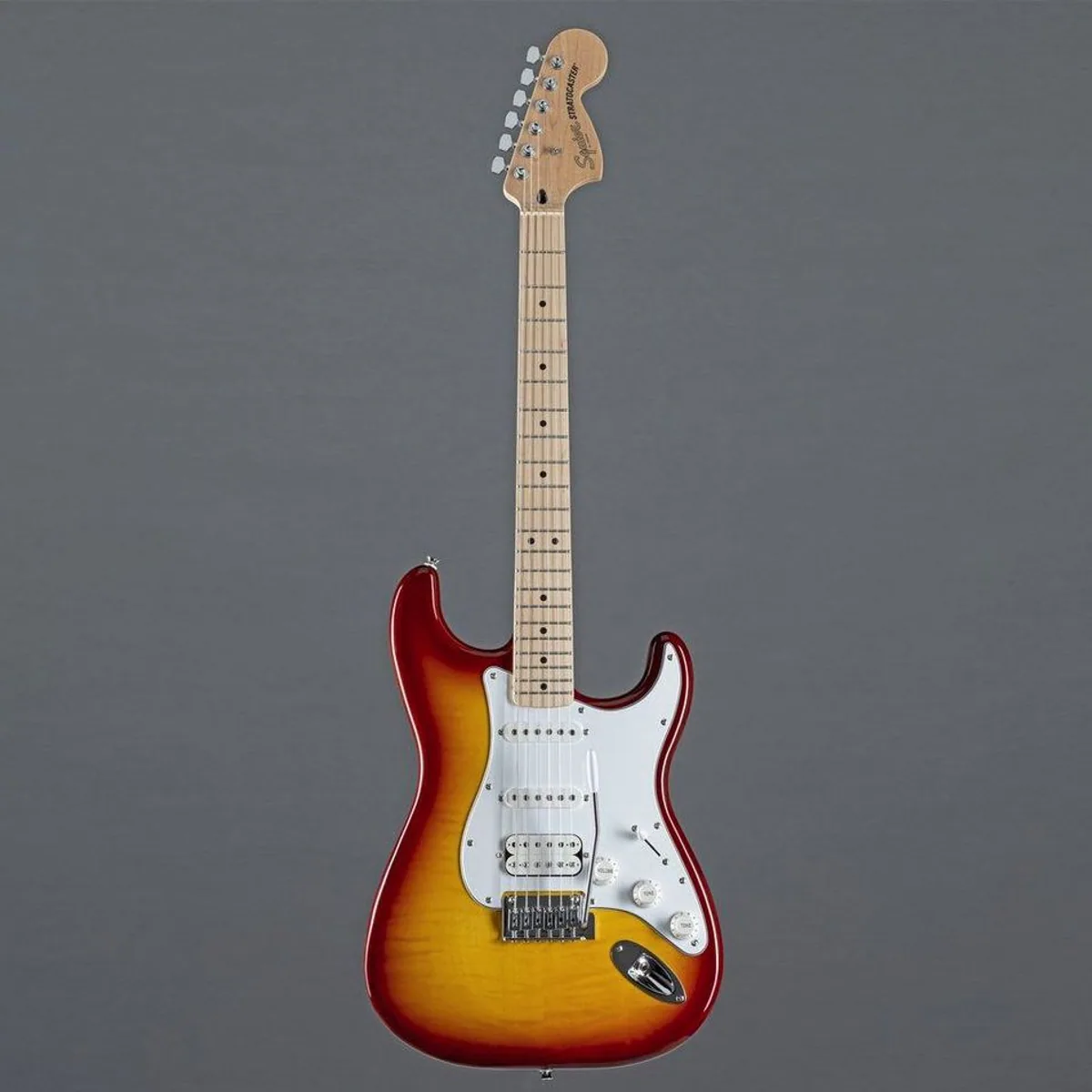 Squier Affinity Stratocaster FMT HSS MN Sienna Sunburst, vielseitige E-Gitarre mit großartigem Klang 2