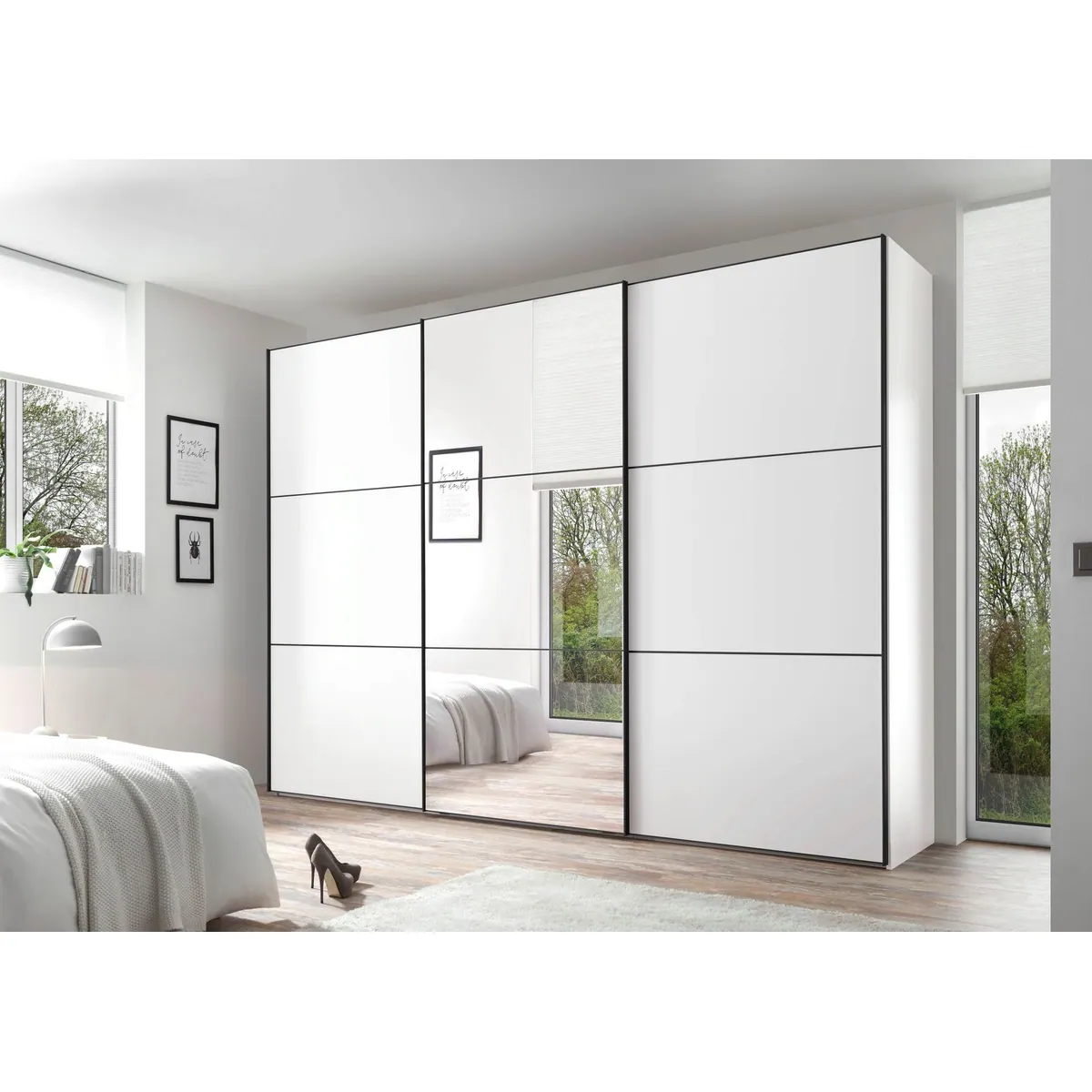 STAUD Schwebetürenschrank Includo, platzsparend, modern und flexibel 2