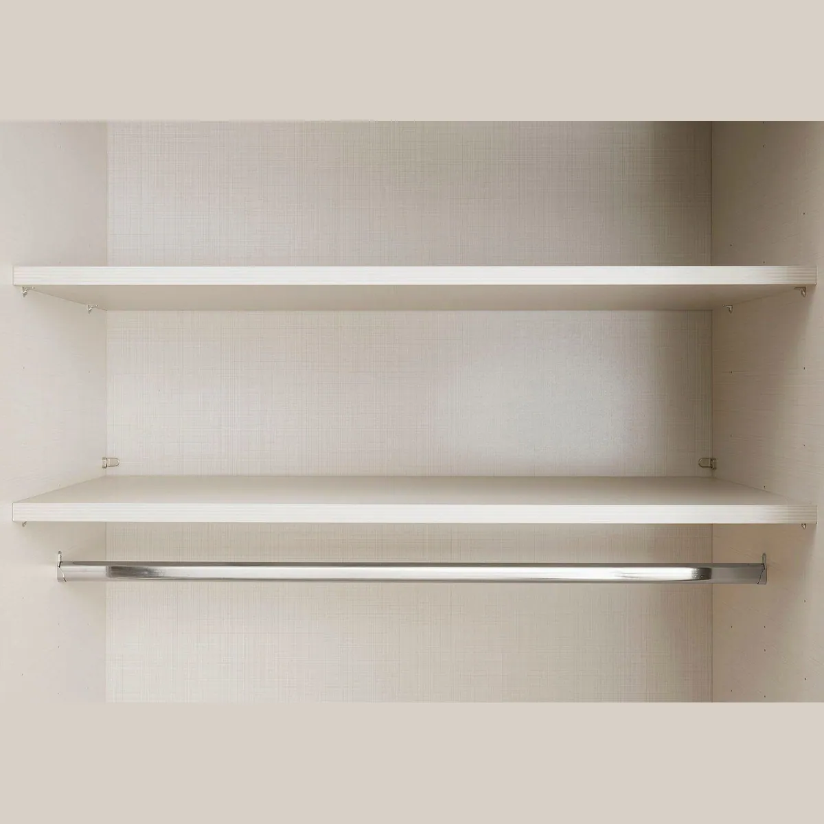 STAUD Schwebetürenschrank Includo, platzsparend, modern und flexibel 4