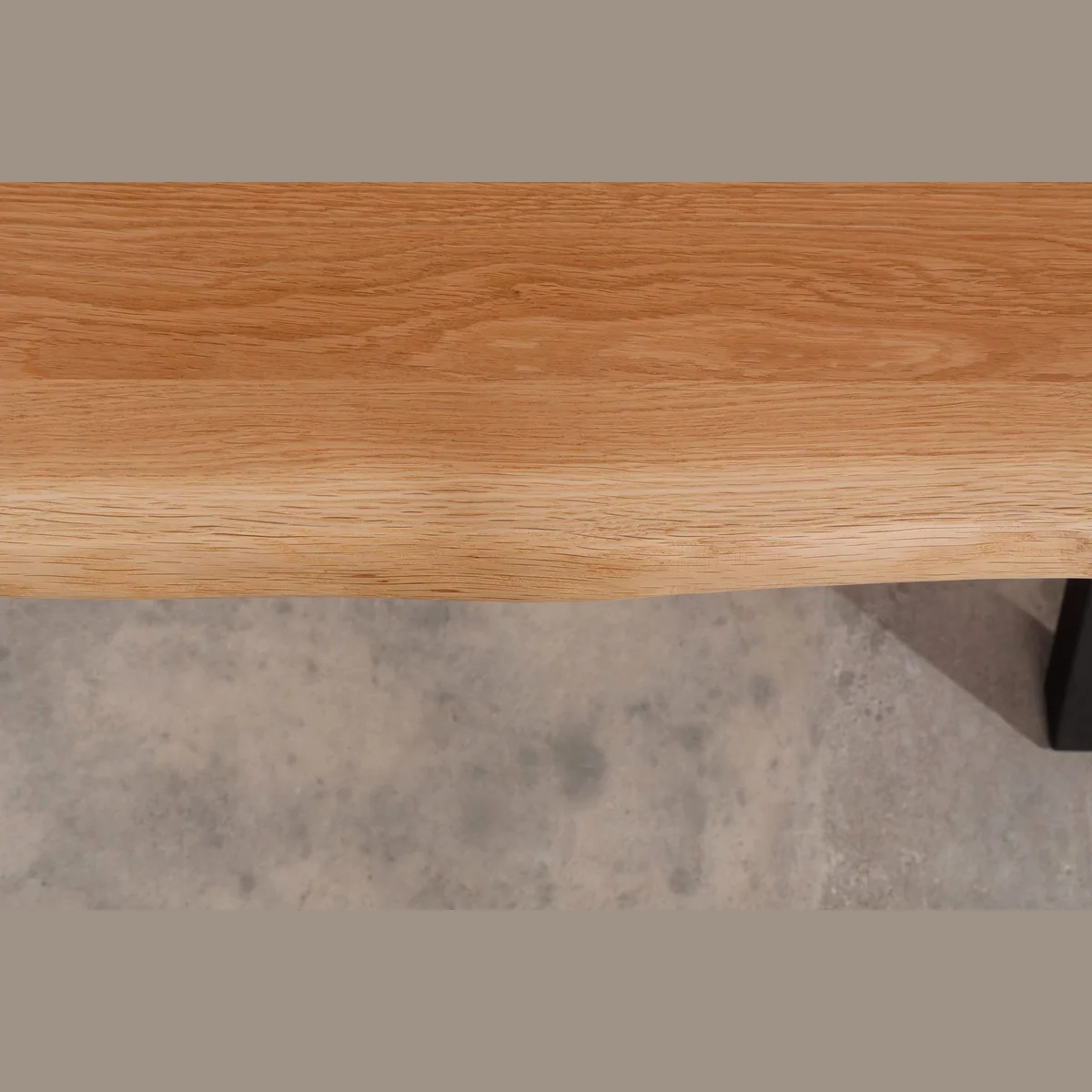Woodroom Esstisch Gotha, Wildeiche massiv geölt, Kunstharz-Design 5