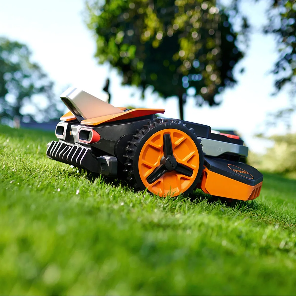 Worx Landroid Vision M600 Mähroboter, intelligentes Mähsystem für bis zu 600 m² Rasenfläche 4