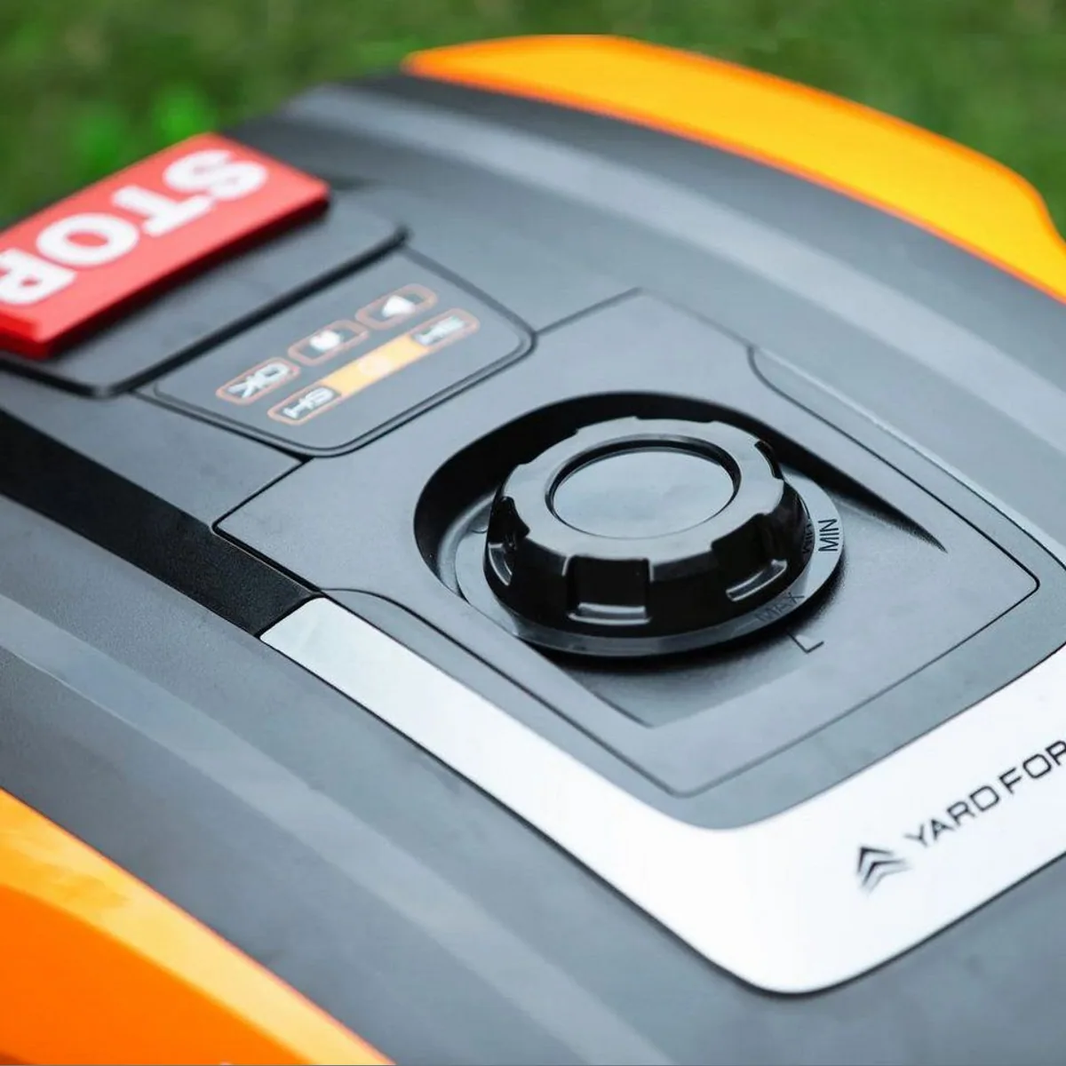 Yardforce MowBest 805 Rasenmähroboter, präzise Schnitthöhenverstellung, Edge-Modus 5