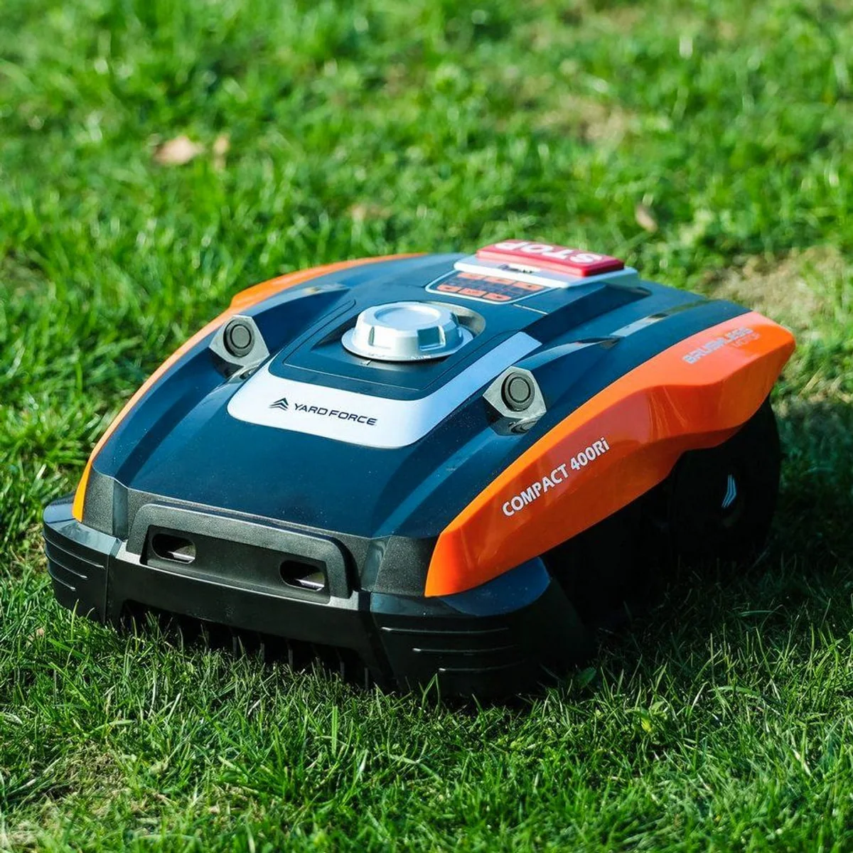Yardforce COMPACT 400RiS Rasenmähroboter, für Flächen bis 400 m², intelligente Navigationssysteme 2
