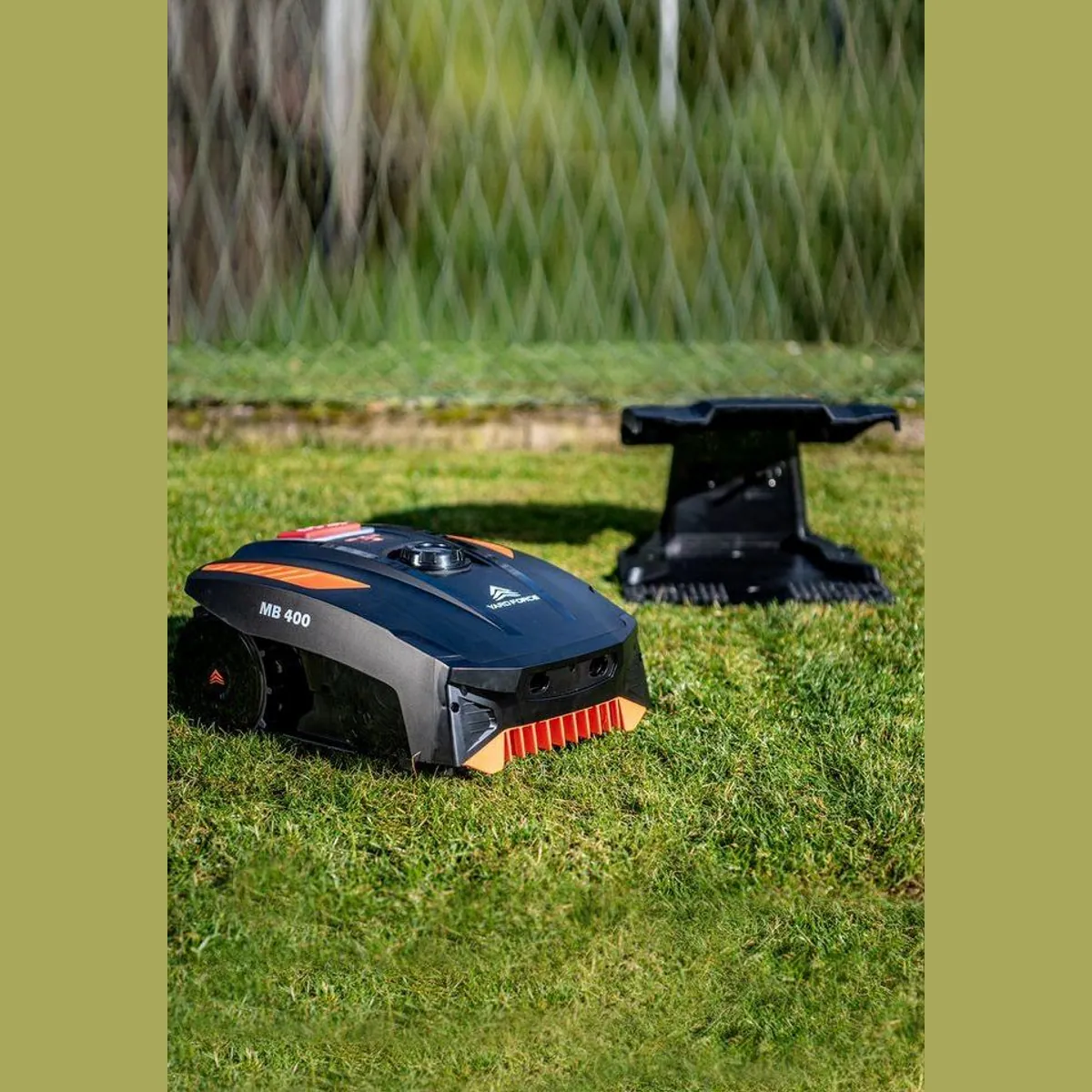 Yardforce Rasenmähroboter MB400, App-Steuerung, leistungsstarker Akku 2