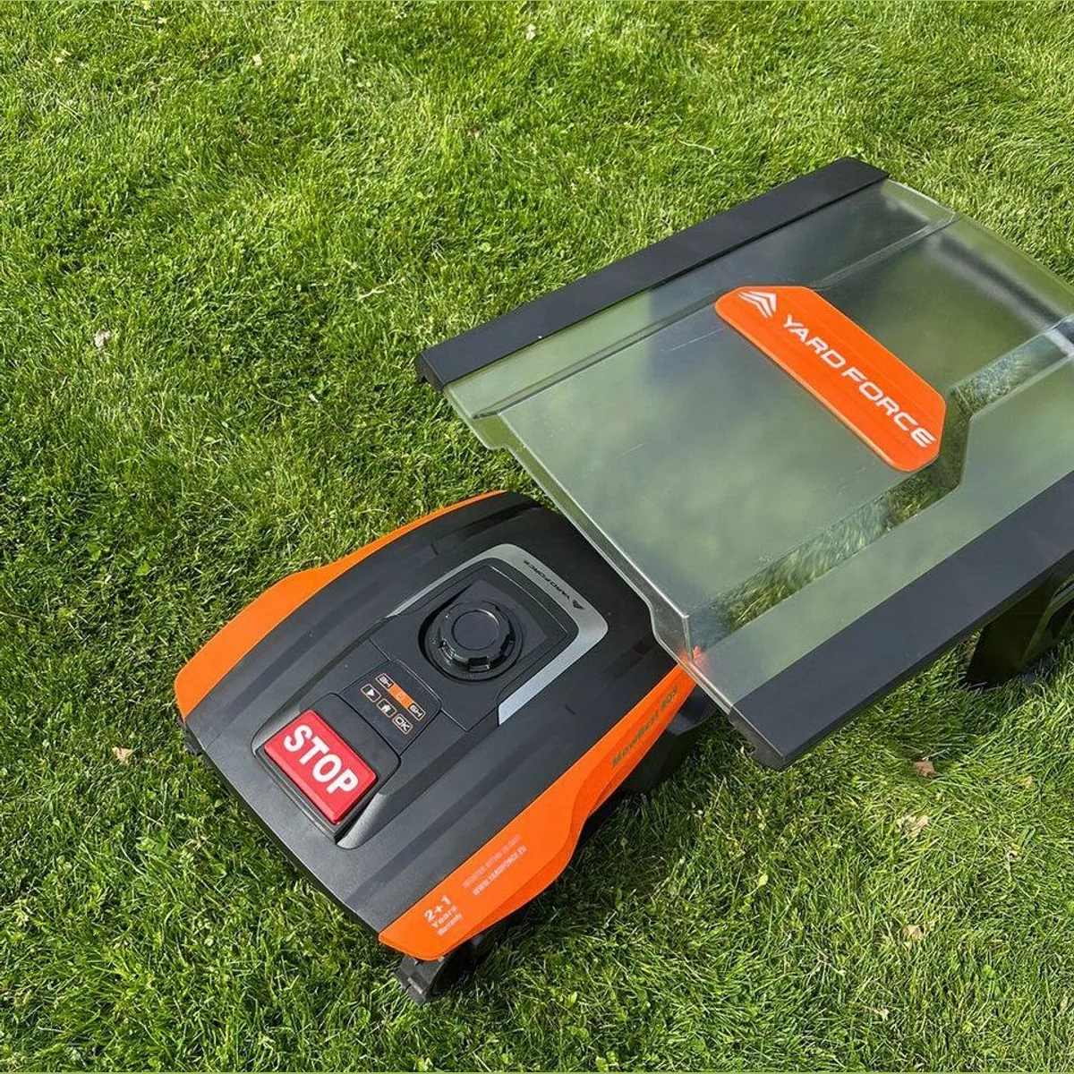 Yardforce MowBest 805 Mähroboter, bis 250 m², Kantenmodus & Garage AR SH02-EU 3